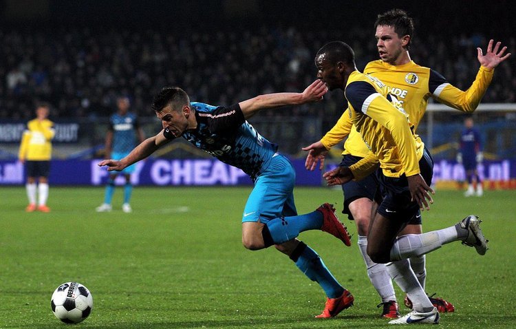 关键时刻提 关键时刻提