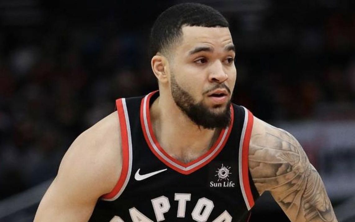 他們不僅是 他們不僅是