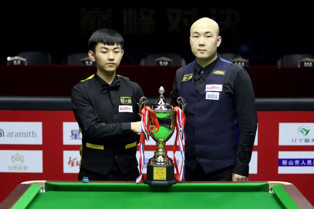 其中7次射 其中7次射