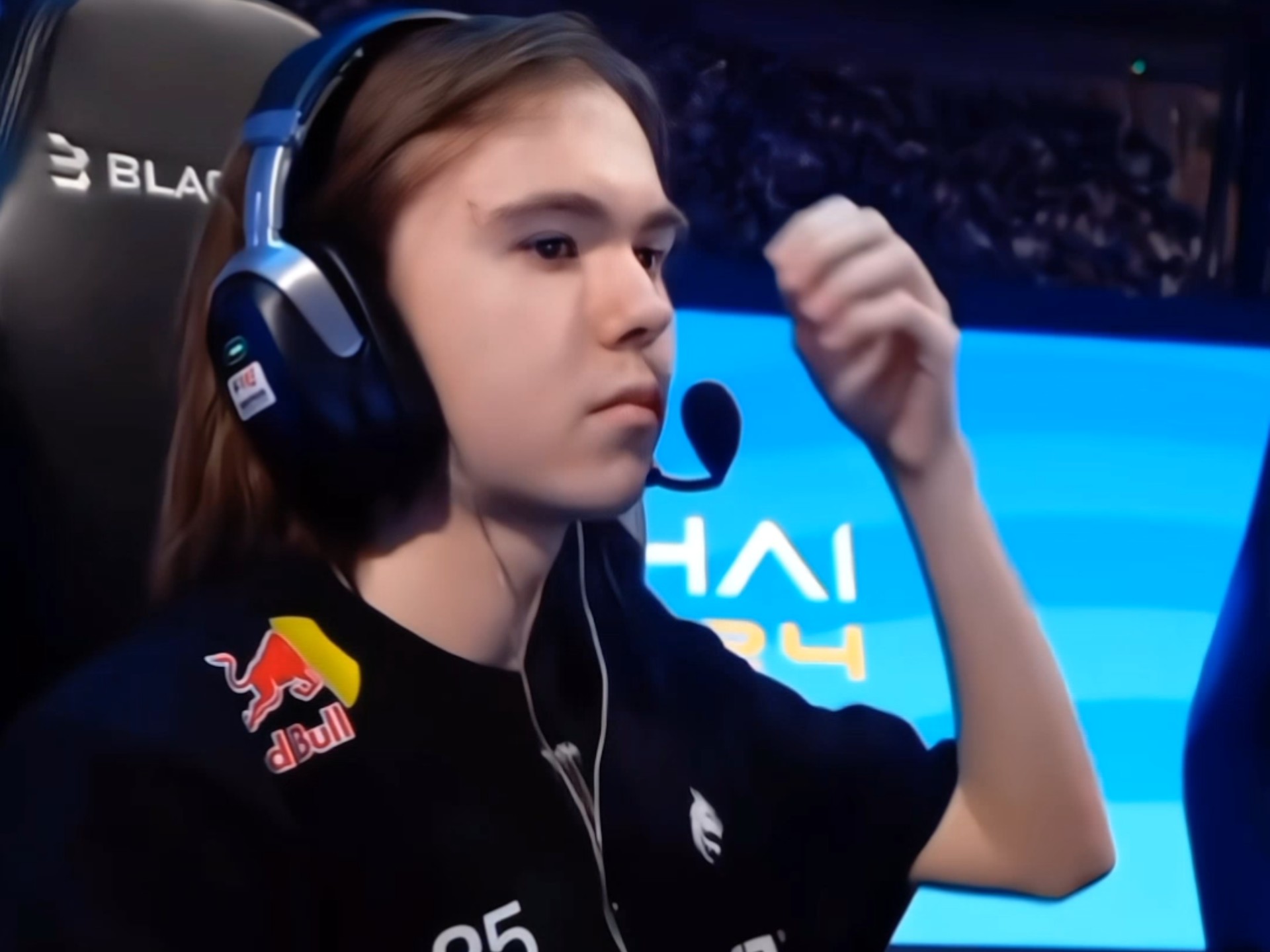 成就卓越不 成就卓越不